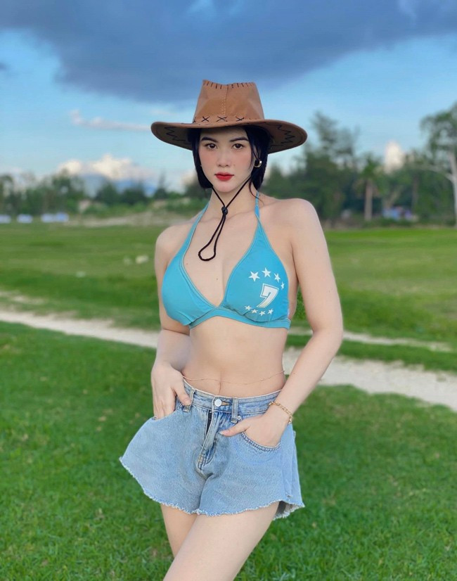 Trương Thị Mụi cho hay, tên của cô do mẹ đặt xuất phát từ niềm yêu thích món ăn xí muội (ô mai).