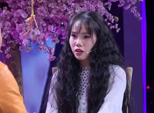 Ở vòng 1 Thách thức danh hài, Thắng đóng vai MC dự báo thời tiết và nhận về 2 triệu đồng nhờ chọc cười giám khảo Trấn Thành. Tuy nhiên cô đã dừng chân ở vòng 2 khi biểu diễn với nội dung tương tự.