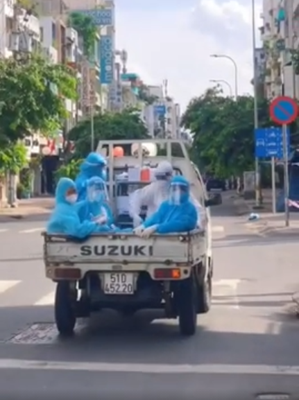 Được biết chủ nhân của đoạn clip đã tham gia chống dịch được hơn 2 tháng nay.