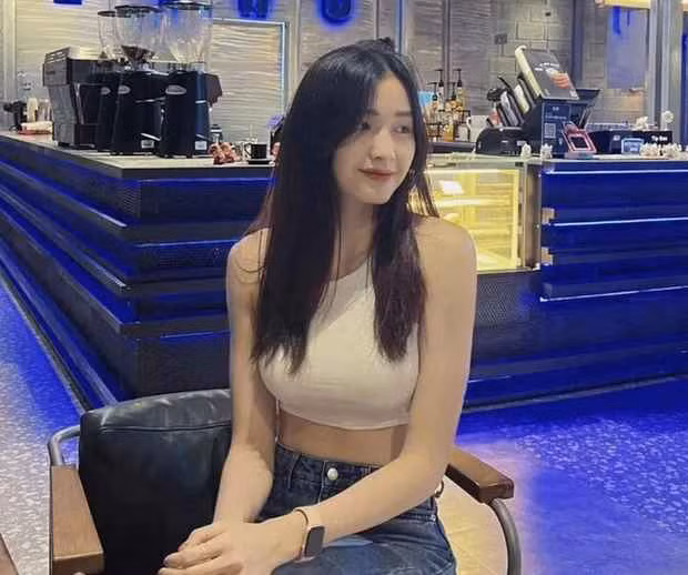 Sau khi tin đồn giải nghệ ở tuổi 24 của Kim Thanh được lan tỏa, trên mạng xã hội, nhiều fan đề nghị nữ VĐV bóng chuyền này tham gia các cuộc thi sắc đẹp giống như trường hợp của Đặng Thu Huyền.