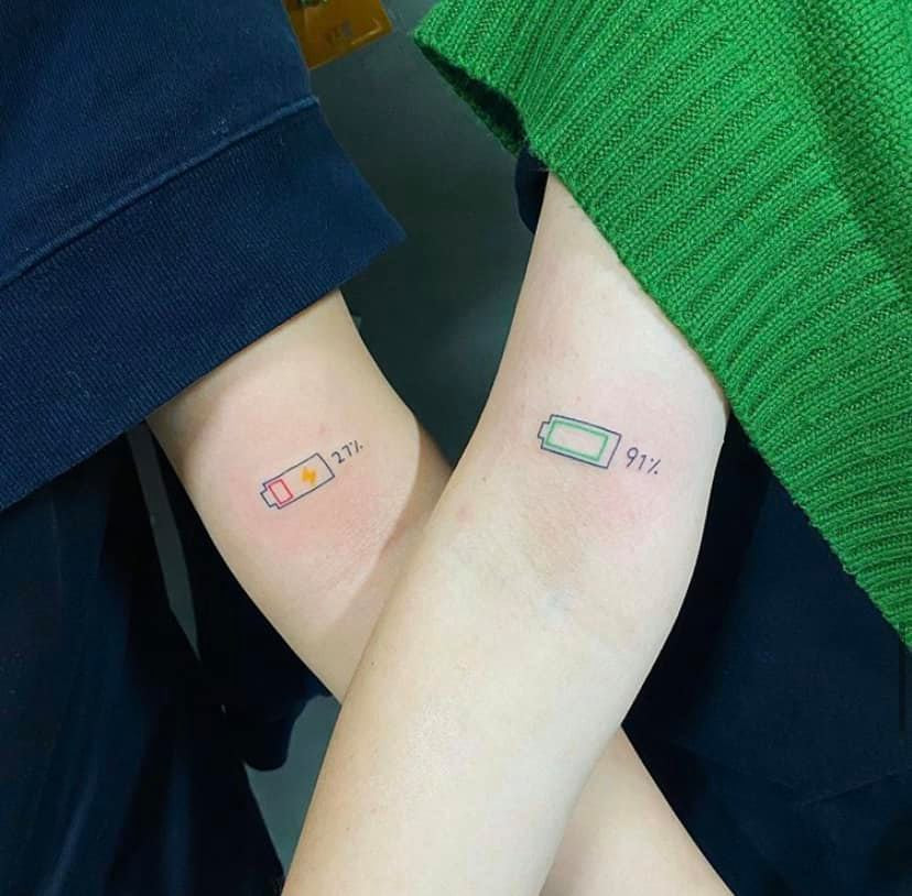 Ở xã hội hiện đại, hình xăm không còn là điều gì quá xấu xa mà trở thành một nghệ thuật. Nó như một món phụ kiện khiến các chủ nhân của mình trở nên cá tính, đặc biệt hơn trong mắt nhiều người.