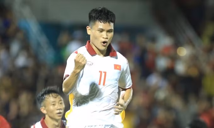 Tuan Hai toa sang, doi tuyen Viet Nam thang nhe 