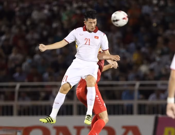 Tuan Hai toa sang, doi tuyen Viet Nam thang nhe 