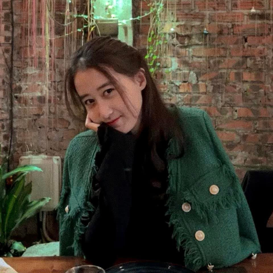 Cũng chính nhờ nhan sắc này mà từ thời còn học đại học, Nga Anh đã là hot girl có tiếng.