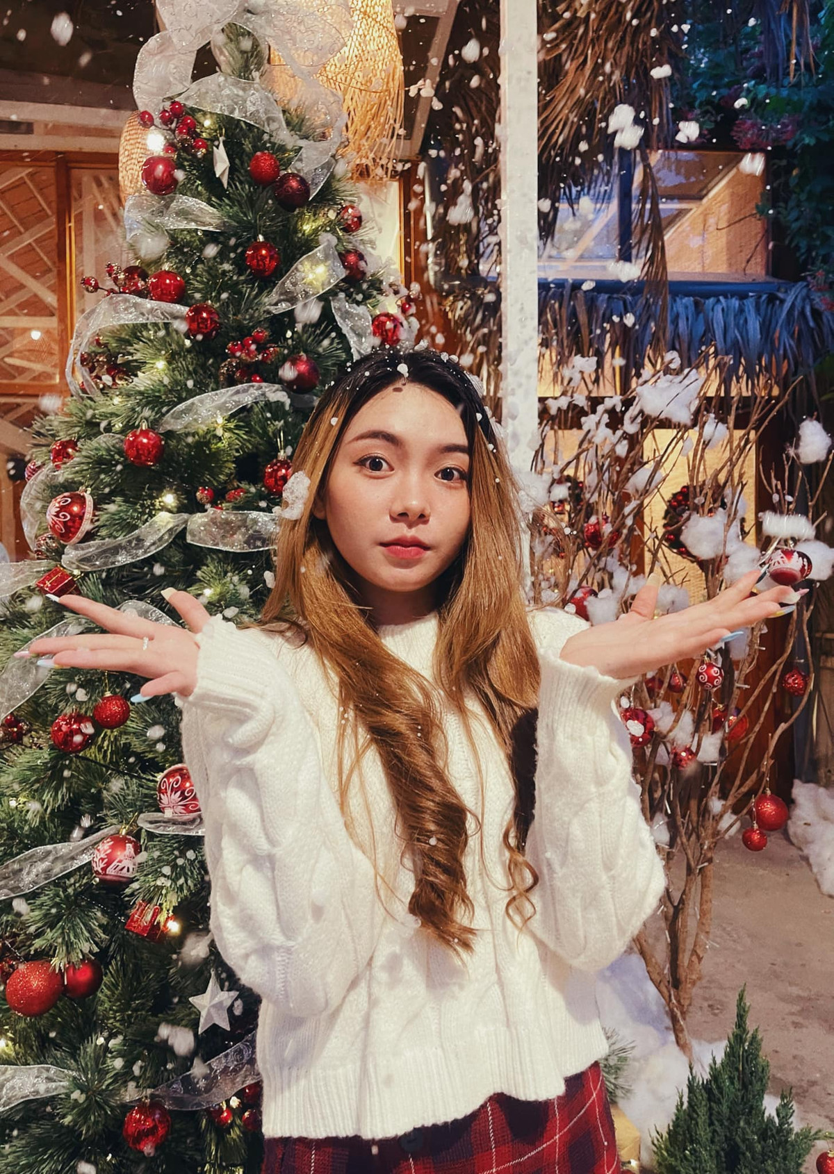 Với vẻ ngoài xinh đẹp cùng tính cách thân thiện, đáng yêu, An Di thừa nhận bản thân nhận được nhiều lời làm quen, kết bạn.