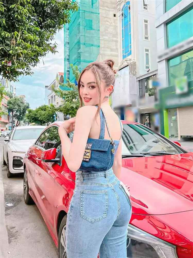 Còn nữa, nhân viên bầu bí, nghỉ thai sản sẽ được hỗ trợ 5 triệu. Nếu bị Covid-19 sẽ được hỗ trợ lương 1,5 triệu/tháng và cho thêm 3 triệu.