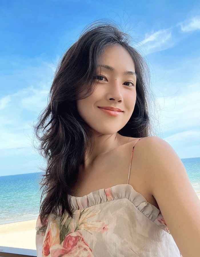 Cụ thể trên trang cá nhân, Long Đinh có viết: "Xin chào các bạn, mình là Long Đinh đây. Trong những ngày qua, mình im lặng không phải để lẩn trốn hay tránh né bất kỳ điều gì, mà bản thân mình muốn dành thời gian để suy ngẫm thật kỹ lưỡng về những chuyện vừa qua. Mình không muốn biện hộ, đổ lỗi hay bao biện gì về hành động của mình cả. Là một người đàn ông, mình không nên và không bao giờ được phép làm tổn thương bất kỳ người phụ nữ nào cho dù vì lý do gì...