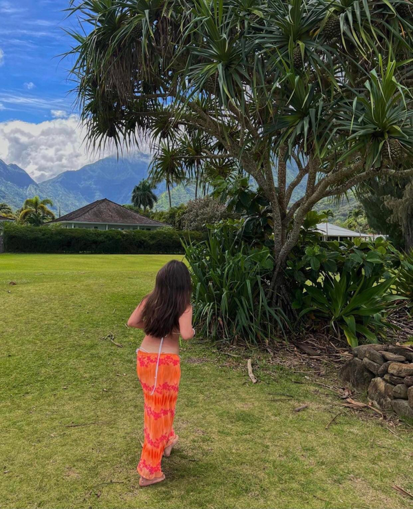 Thời gian trôi qua, cô bé SuSu ngày nào giờ đây đã trở thành một thiếu nữ phổng phao với những thay đổi rõ rệt về ngoại hình khiến nhiều người không khỏi bất ngờ.