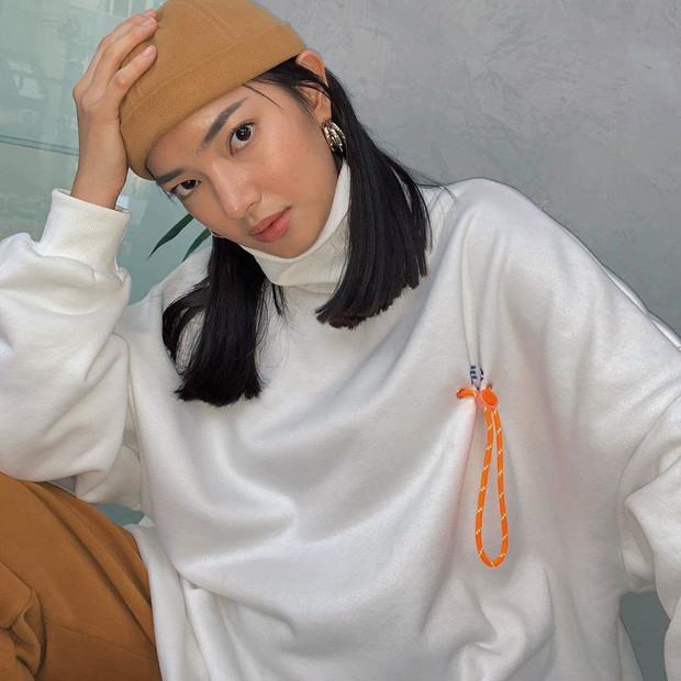 Châu Bùi là 1 hot girl Việt mới về với hội độc thân cách đây không lâu. Thế là Tết năm nay dân tình không được nhìn thấy những khoảnh khắc cưng xỉu của cô nàng và Decao nữa rồi.