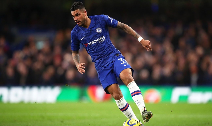 Theo Corriere Torino, hậu vệ Emerson của Chelsea vẫn đang mục tiêu theo đuổi của Juventus. Mặc dù trước đó, The Blues đã từ chối một lời đề nghị mượn người của Lão Bà.