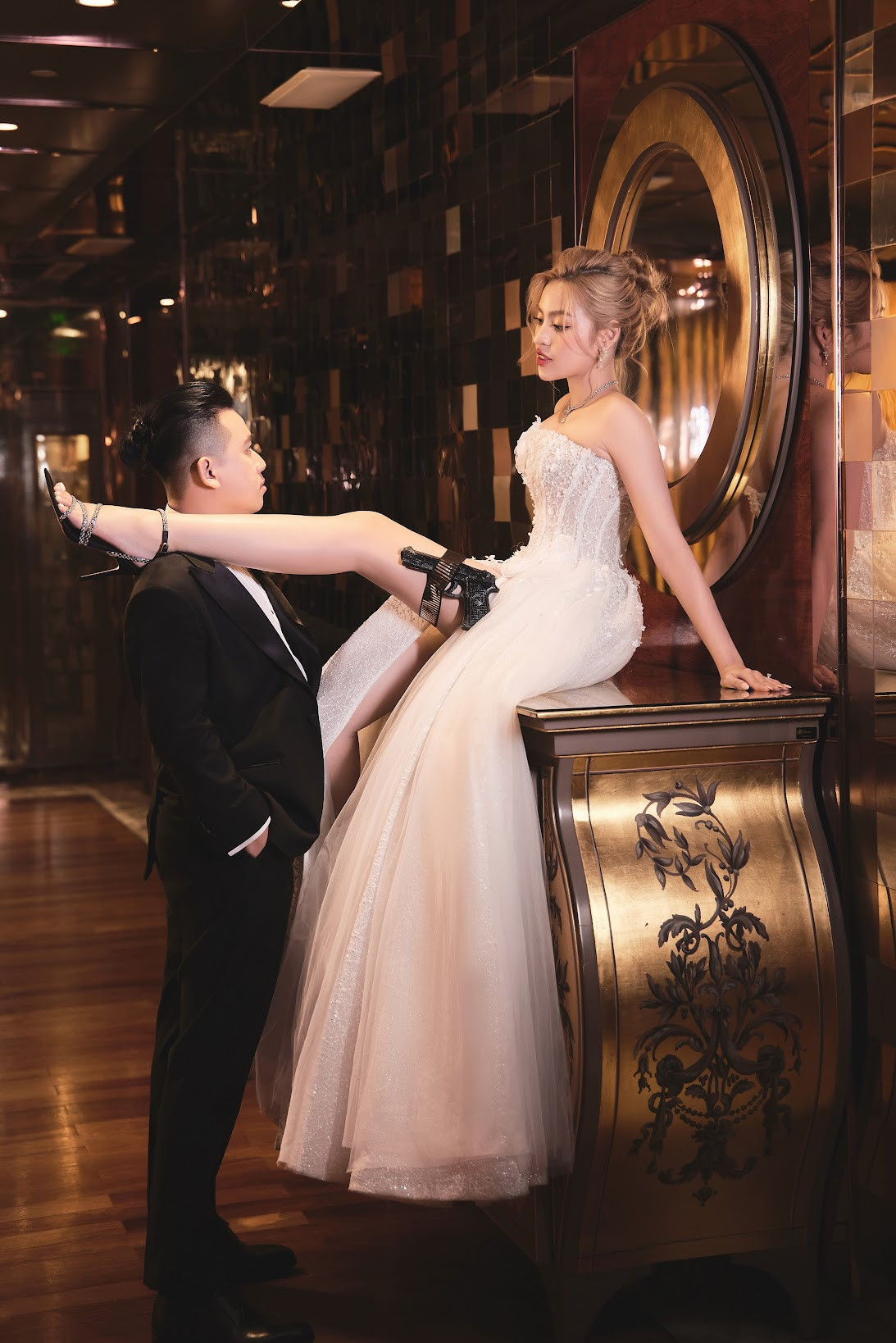 Bộ ảnh cưới của Trần Thanh Tâm cũng khá giống tính cách của cô nàng.