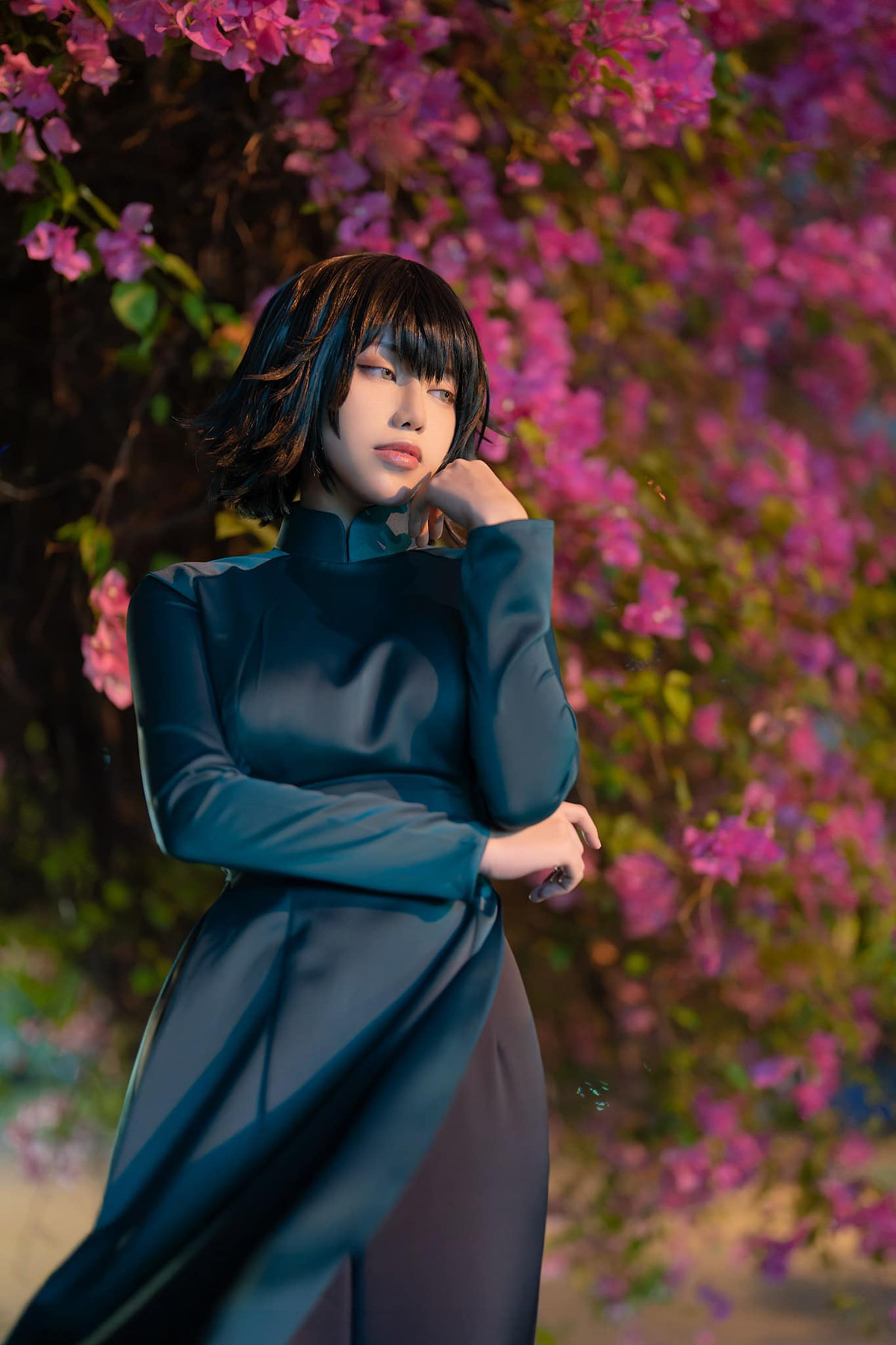 Ngoài chăm chỉ up ảnh tương tác trên mạng xã hội, cô cũng thường tham gia các sự kiện cosplay để có cơ hội tiếp cận với mọi người.