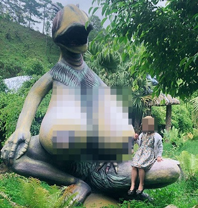 Tuy vậy, đó chỉ là ý kiến của một số khách du lịch, vân còn có rất nhiều người thích thú với sự mới mẻ ở nơi đây.