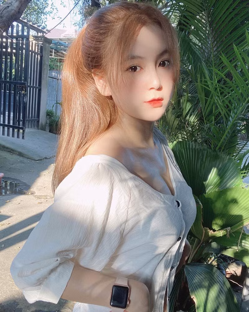 Nhan sắc hiện tại của Trân Trần vẫn không thua kém gì 3 năm về trước. Ảnh: FBNV