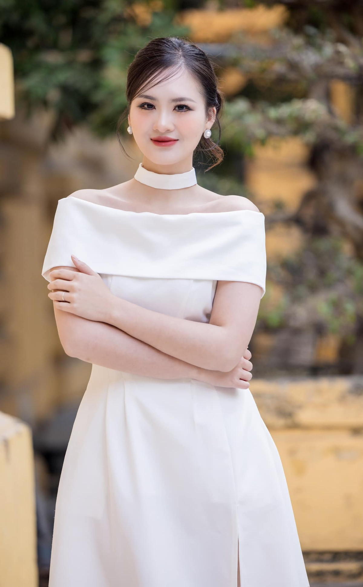 Nhờ video triệu view đó, Mai có cơ hội trở thành Host/Phát thanh viên của kênh FM90 - Tin tức và giao thông Hà Nội. Sau một thời gian, nhiều bác tài nghe radio là nhận ra “chị Mai Google” qua kênh này.