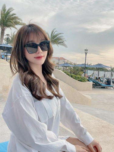 Đáng chú ý hơn trong tháng 4/2023, vào dịp sinh nhật của Gia Hân, nam tiền vệ sinh năm 1998 cũng hoàn toàn im ắng, không có động thái chúc mừng.