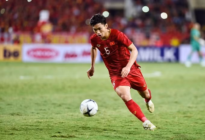 Thậm chí, HLV Park Hang Seo sẽ không có sự phục vụ của Đoàn Văn Hậu AFF Cup 2020 và vòng loại cuối World Cup 2022 khu vực châu Á trong thời gian dài.