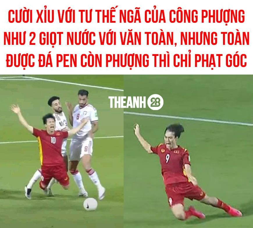 Trước đó, tại vòng loại thứ 2 World Cup 2022 diễn ra trên đất UAE, Văn Toàn trở thành tâm điểm chú ý của dân mạng khi đem về 1 quả pen trong trận đấu với Malaysia.