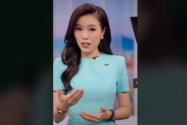 Trước khi trở thành người dẫn chương trình và BTV của ban thời sự VTV1 như hiện nay, Lan Anh từng dẫn dắt nhiều chương trình và sự kiện lớn của Đài truyền hình Việt Nam như Đại hội thể thao học sinh Đông Nam Á lần thứ 4, Diễn đàn cấp cao CNTT và Truyền thông châu Á – châu Đại Dương năm 2014, v.v…