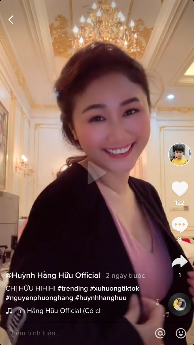 Sau màn xuất hiện, nhiều người tò mò là mối quan hệ của Phương Thảo với nhà chồng giàu có là chủ khu du lịch Đại Nam.