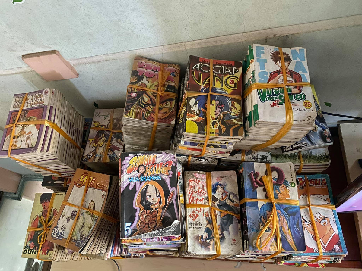Mới đây, câu chuyện một chàng trai chia sẻ về căn phòng tràn ngập mấy ngàn cuốn truyện tranh của mình đang được dân mạng truyền tay nhau một cách chóng mặt.