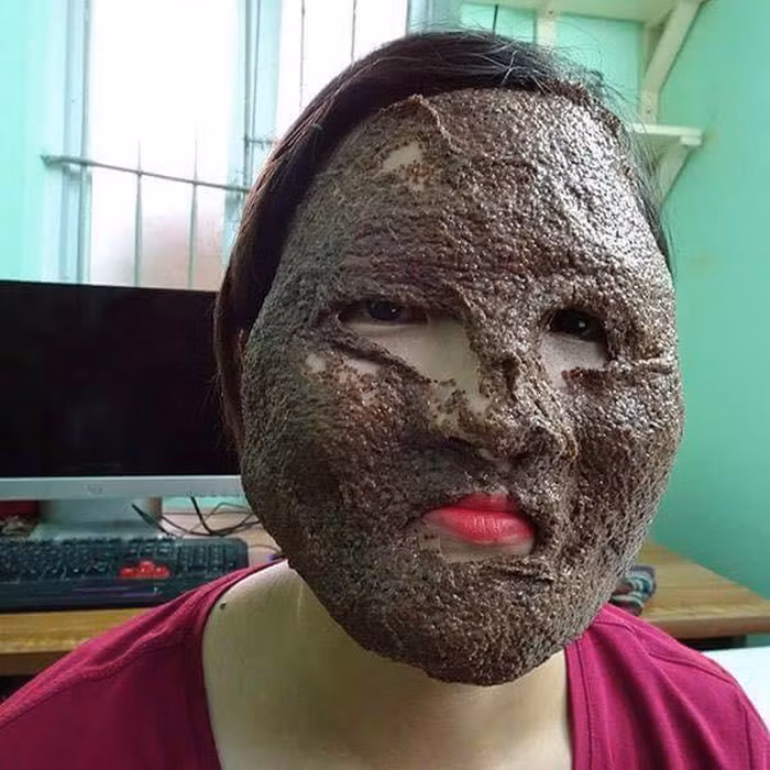 Nhanh chóng, bài viết về vợ đắp mặt nạ thu hút sự chú ý của nhiều người với nhiều bình luận hài hước.