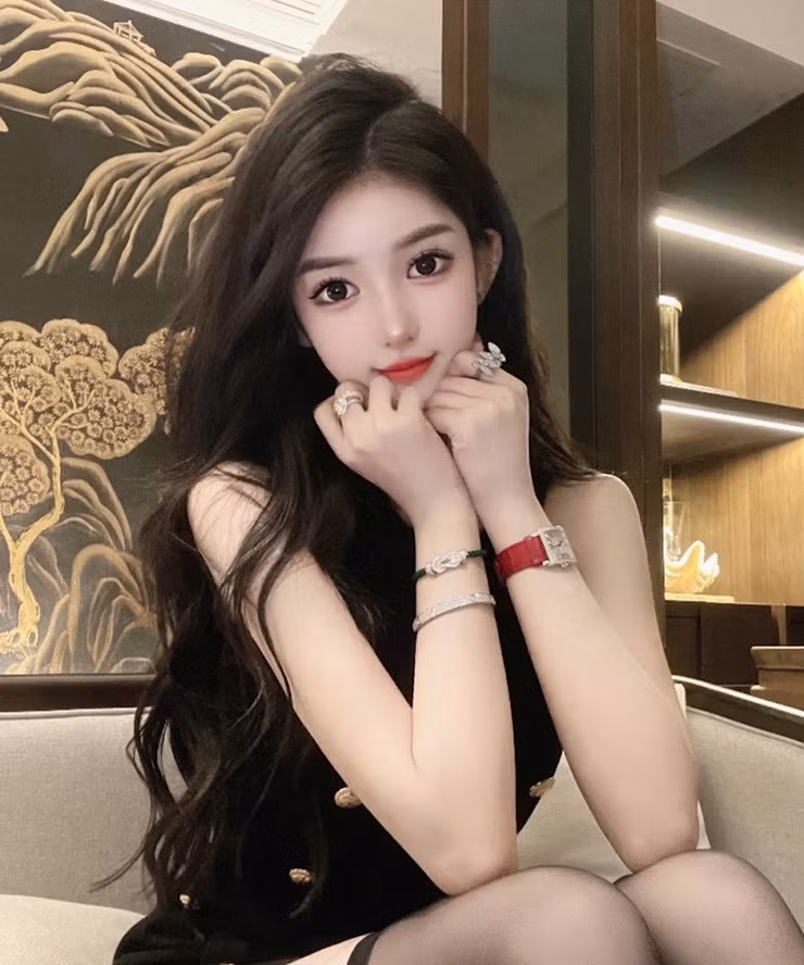 Gai xinh xu Trung dang anh nao cung 