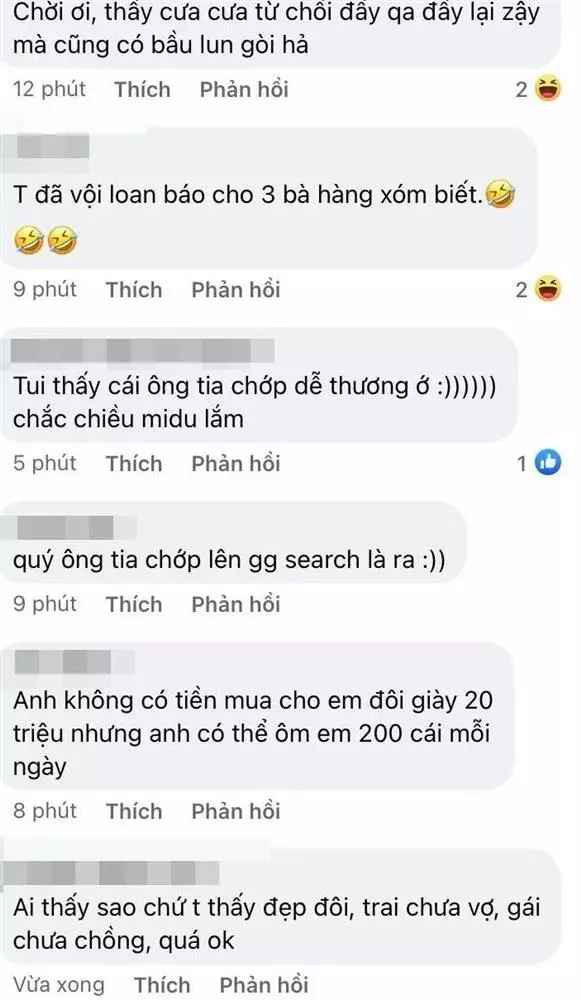 Hành động của hot girl Midu được ngầm hiểu cô đang phủ nhận tin đồn mang thai. Cho tới hôm nay, cô lần đầu trực tiếp lên tiếng về nghi án có bầu bị đồn ầm ĩ thời gian qua.