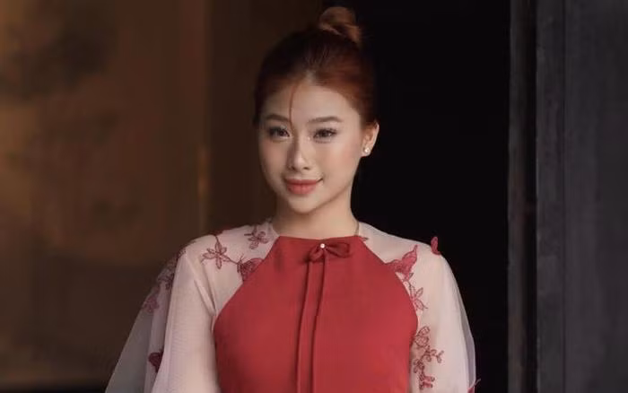 Louis Phạm đã nhận về nhiều chỉ trích của cộng đồng mạng. Cô đã liên tục có 2 bài đính chính trên cả story và kênh TikTok. Cô thanh minh, cho rằng có người trùng tên hoặc cố tình chuyển khoản cùng nội dung để hạ bệ, nhưng cộng đồng mạng đều cho rằng cựu vận động viên này đang bao biện.