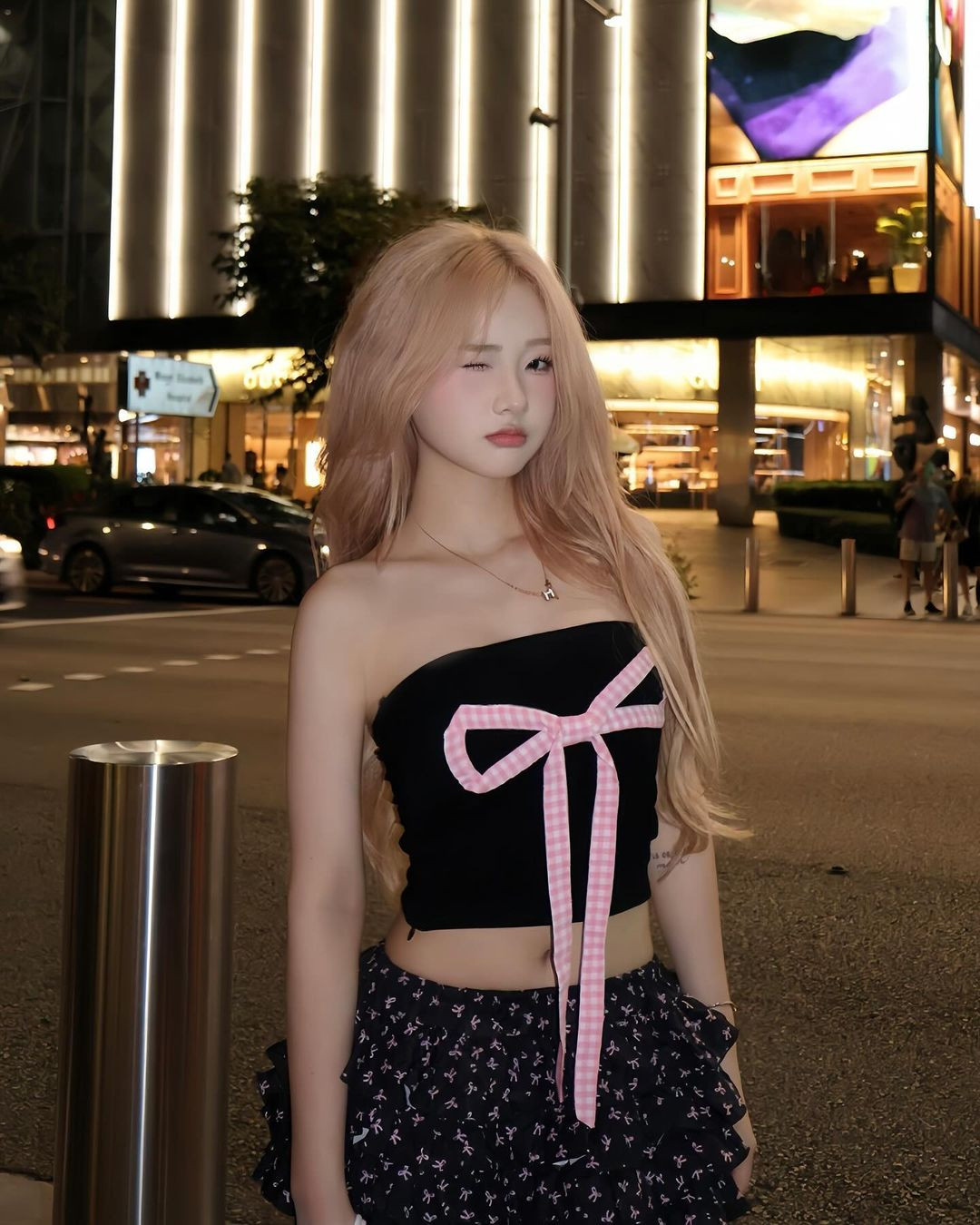 Diệu Linh dù giản dị dễ thương nhưng với nụ cười tỏa nắng, cô nàng sẵn sàng chiếm sóng bất cứ đối thủ nào cạnh tranh nhan sắc với mình.