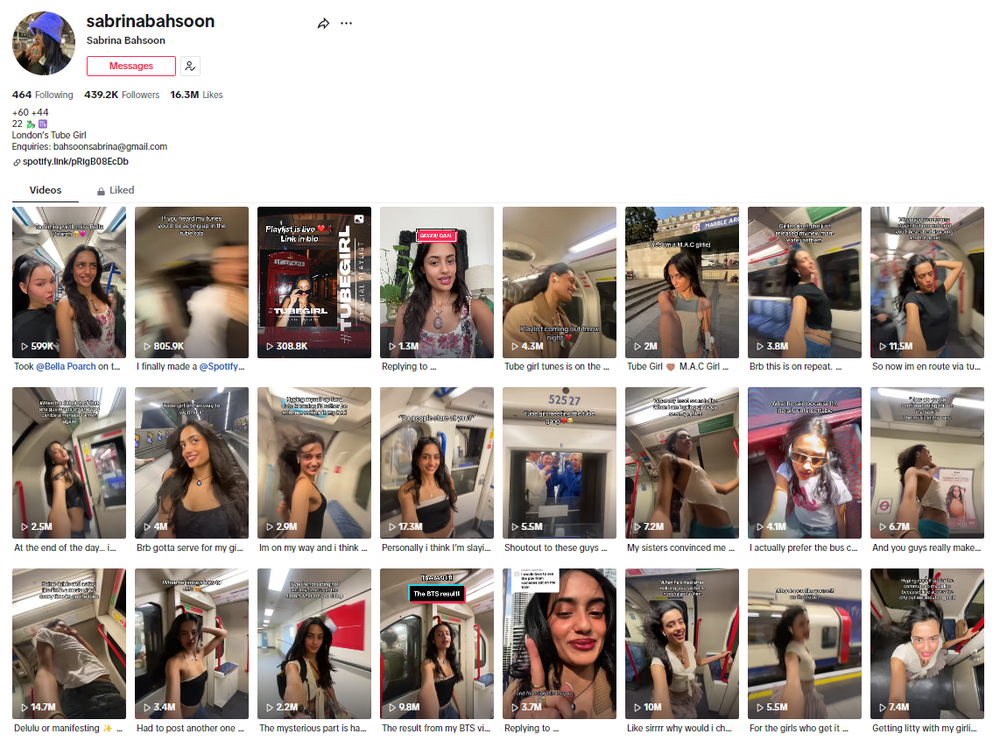 Trong các video của mình, nữ TikToker khoe sắc trong bối cảnh tàu điện ngầm London với năng lượng tràn ngập sự tự tin.