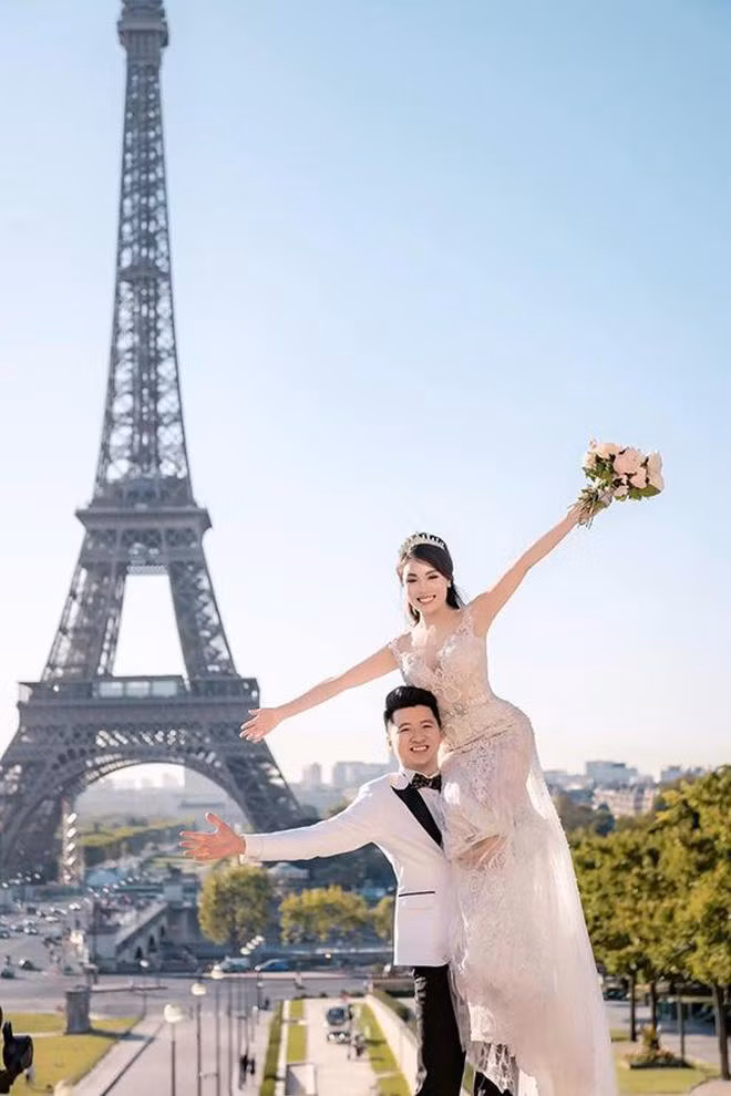 Chính vì lý do trên, nhiều người đã lấy họ làm khuôn mẫu, thậm chí cosplay ảnh cưới, điển hình là Âu Hà My và Nguyễn Trọng Hưng.