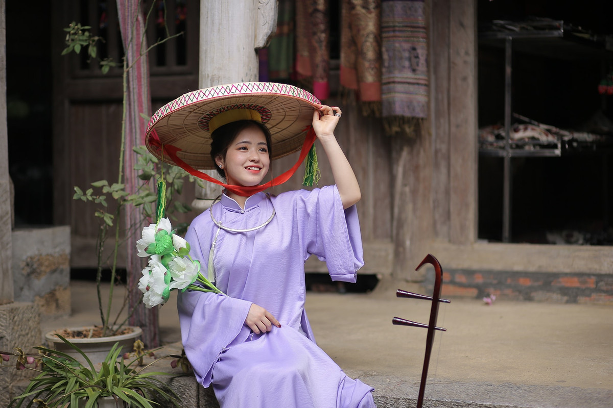 Vàng Thị Sinh từng là gương mặt đại diện thương hiệu hoa tam giác mạch Hà Giang