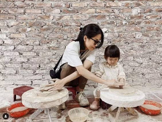 Năm 2018, An Nguy gây sốc khi thừa nhận có tình cảm với Kiều Minh Tuấn, trong khi nam diễn viên chưa chia tay với Cát Phượng. Điều này khiến cô bị chỉ trích nặng nề, mọi ấn tượng tốt đẹp về nữ vlogger bỗng chốc tiêu tan.