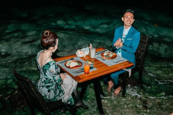 Có vẻ như cân nặng của Mina Phạm chẳng thể làm khó Minh Nhựa.