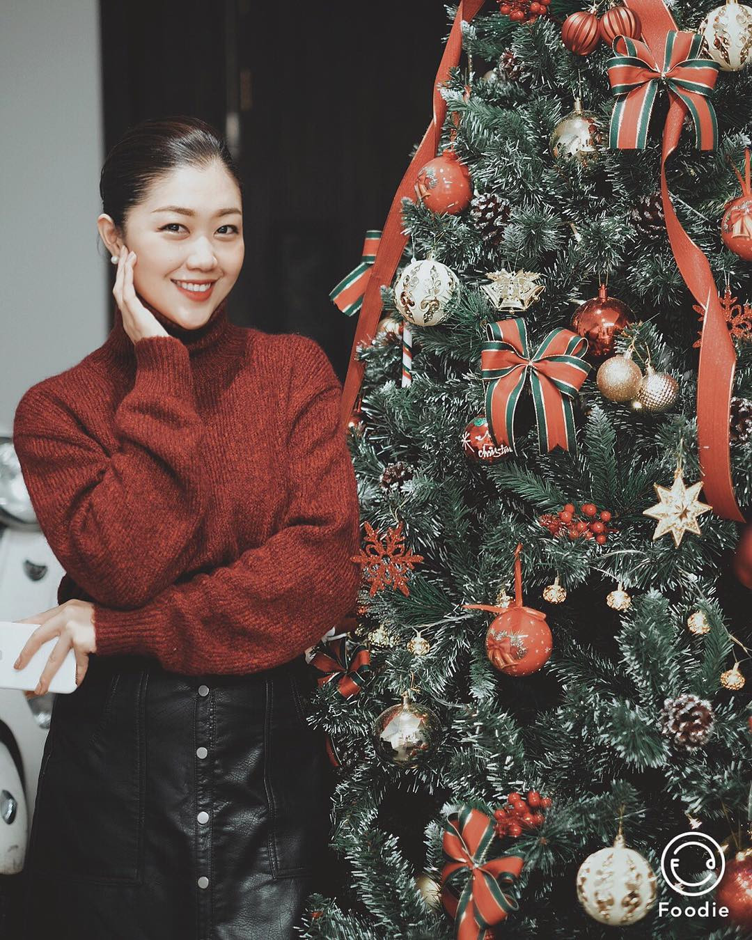 Bạn trai của Nam Phương cũng là tiếp viên hàng không và cặp đôi này đã "phải lòng" nhau khi đi quay một clip hướng dẫn an toàn bay cho hãng.