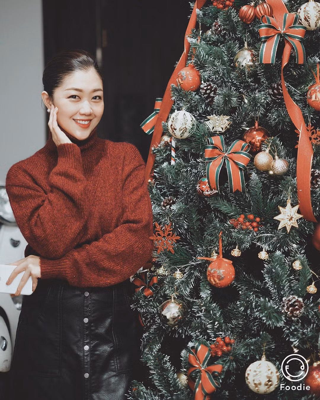 Bạn trai của Nam Phương cũng là tiếp viên hàng không và cặp đôi này đã "phải lòng" nhau khi đi quay một clip hướng dẫn an toàn bay cho hãng.