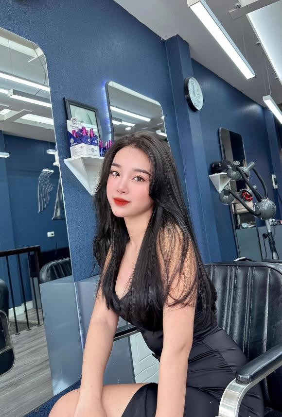 Tuấn Dương và Minh Anh đang trải qua những ngày tháng hạnh phúc nhất.