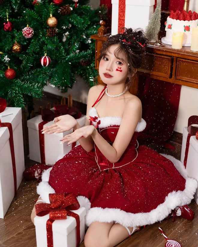 Hiện tại, sau 1 năm chỉnh sửa, Pun nhận về nhiều lời khen từ cư dân mạng vì vẻ ngoài xinh đẹp. Nhiều người cho rằng nhờ can thiệp dao kéo mà gương mặt của cô cân đối hơn và sắc sảo hơn.