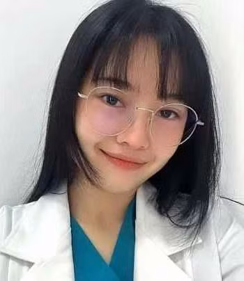 Sau SEA Games 29 (không giành huy chương), Lyna Chhoeung nghỉ thi đấu để tập trung cho việc học.