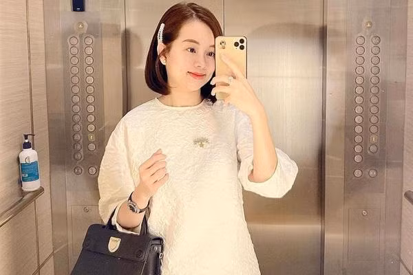 Một mình nuôi con nhưng Ly Kute vẫn điều hành tốt công việc kinh doanh của mình trong những năm qua. Gần đây, single mom nổi tiếng còn mở rộng kinh doanh thêm nhiều lĩnh vực khác và đều gặt hái được những thành công nhất định.