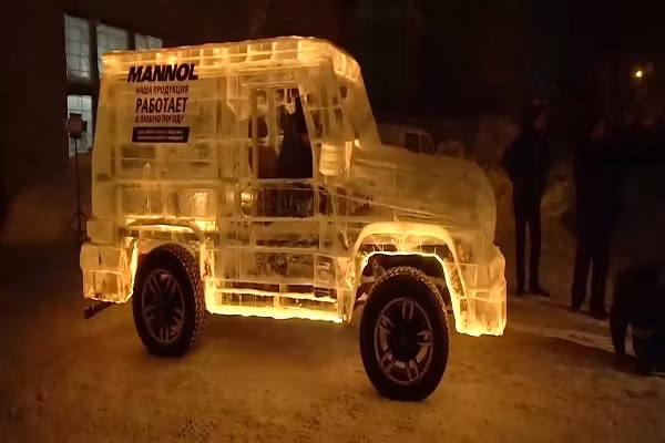 Video: Chiem nguong sieu xe Mercedes-Benz G-Class lam tu bang