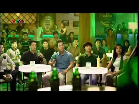 Trong video quảng cáo, nhãn hàng này sử dụng hình ảnh Công Phượng solo ghi bàn vào lưới U19 Australia vào năm 2014. Đây là bàn thắng rất nổi tiếng và gắn liền với tên tuổi chàng cầu thủ Nghệ An nhưng rắc rối cũng bắt đầu từ đây.