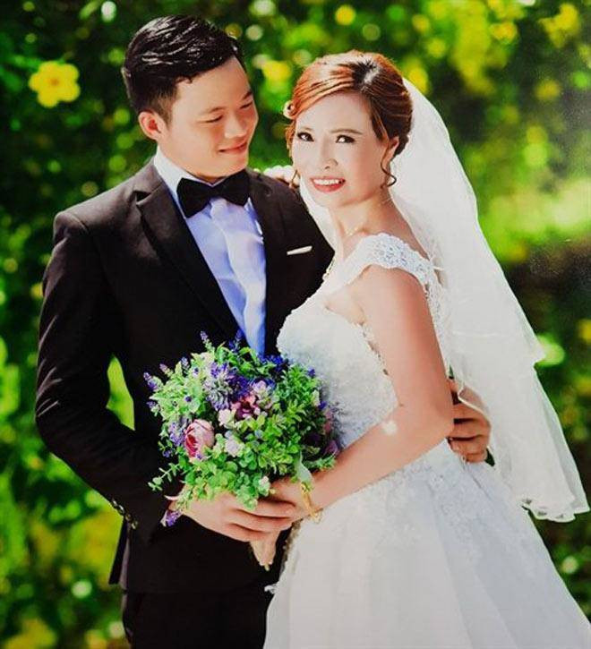 Không ít lần cặp đôi vợ 62 tuổi, chồng 26 tuổi khiến dân mạng chú ý khi liên tục đưa ra những trò lố.