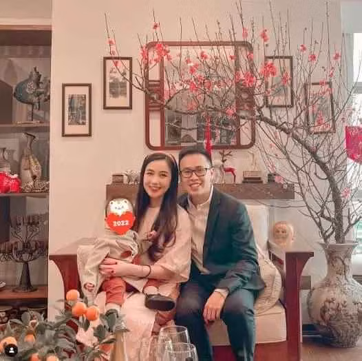 Mie không chỉ sở hữu nhan sắc ngọt ngào xinh đẹp, mà cô nàng còn rất thông minh, có thành tích học tập "khủng" khiến nhiều người ngưỡng mộ.