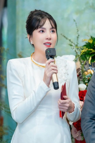 Chồng của Mai Ngọc là doanh nhân Đặng Quốc Thắng, sinh năm 1992, đến từ Bắc Giang.