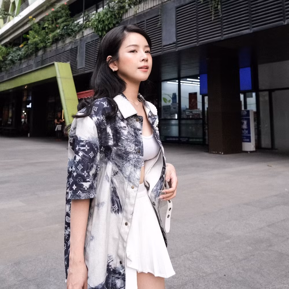 "Mình làm đẹp và được như ý thì phải chia sẻ cho các chị em cùng biết. Nếu không như ý tôi cũng chia sẻ để mọi người tránh", Mie chia sẻ.