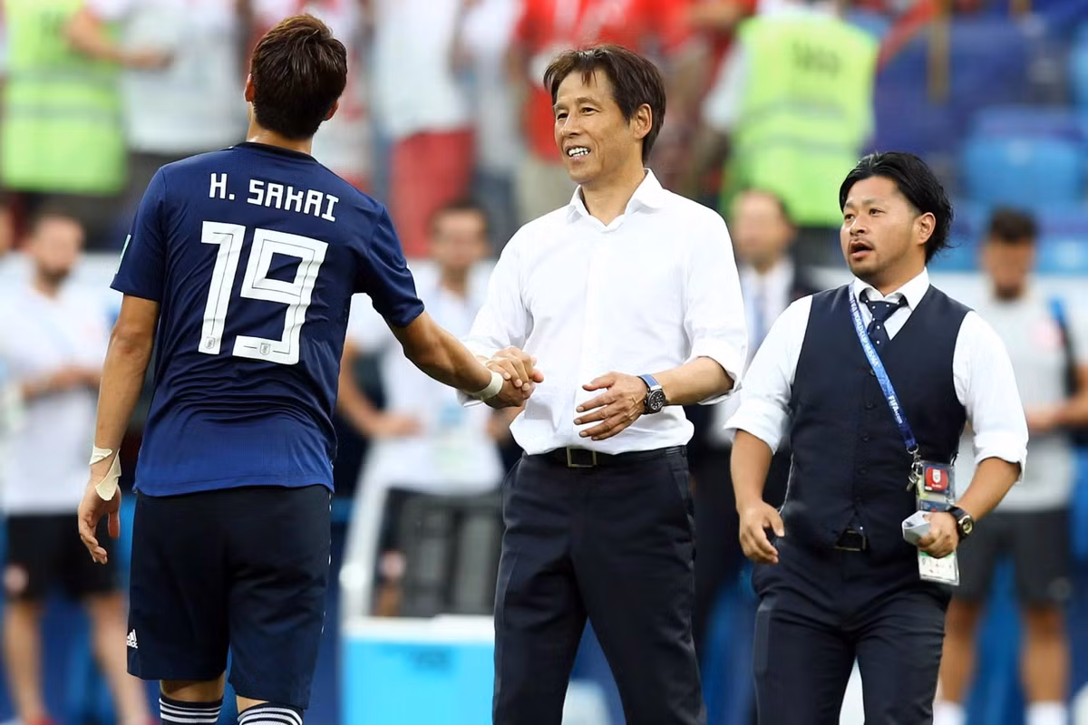 Sau World Cup 2018 trên đất Nga, HLV Nishino Akira bất ngờ nhận lời LĐBĐ Thái Lan (FAT).