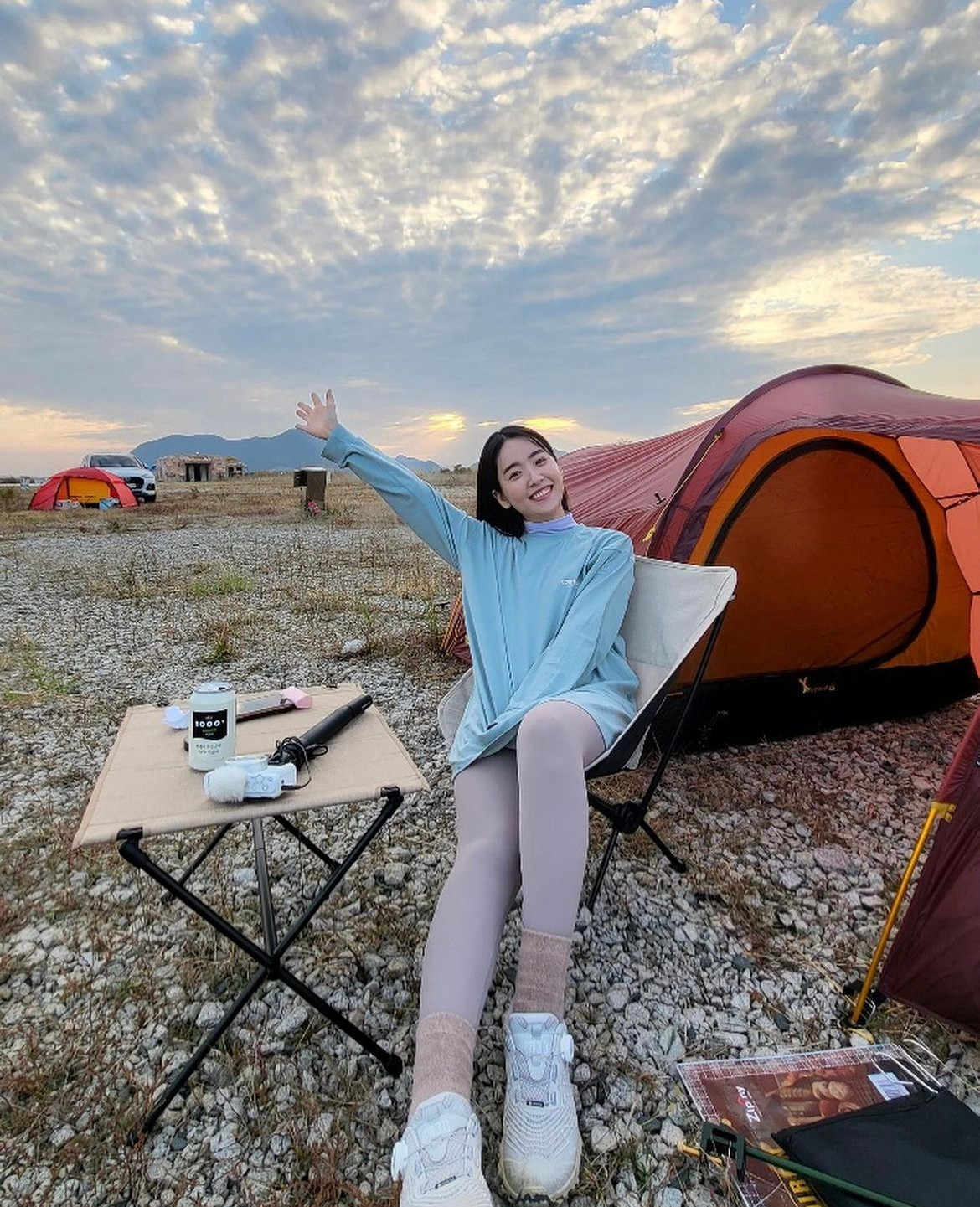 Sintto cho biết đây là lần đầu tiên cô nàng đến Việt Nam nên rất tò mò đi khám phá du lịch. Cô nàng chọn 2 điểm đến là Mũi Né (Phan Thiết) và Đà Nẵng.