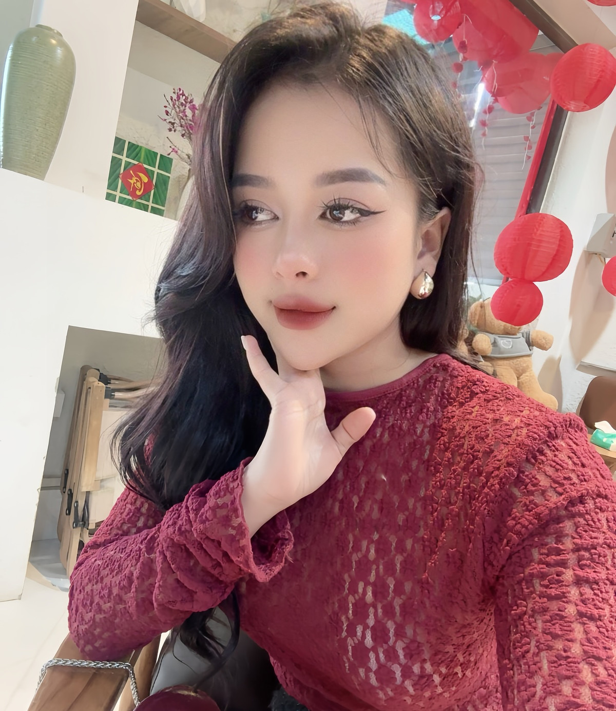 Hiện tại, video khoe dáng trên trang cá nhân cô nàng vẫn đang được chia sẻ rộng rãi, nhận về hàng chục ngàn lượt xem chỉ sau 1 ngày đăng tải.